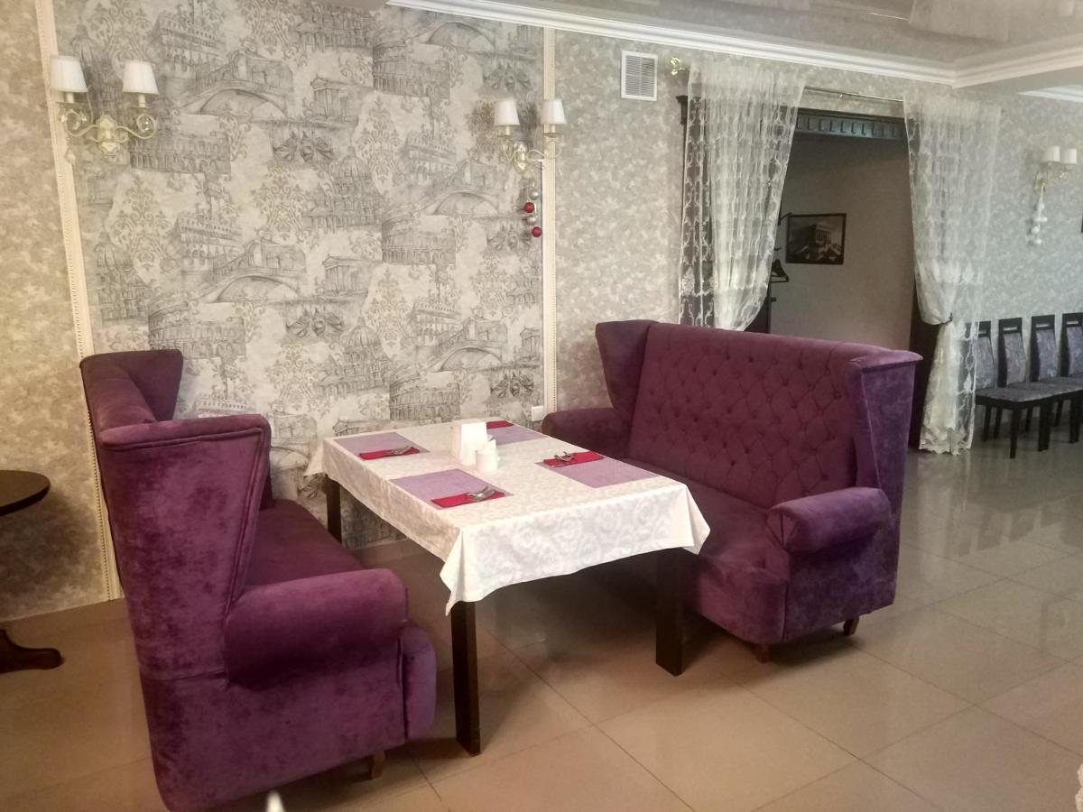 Residence Hotel Pavlodar Eksteriør billede