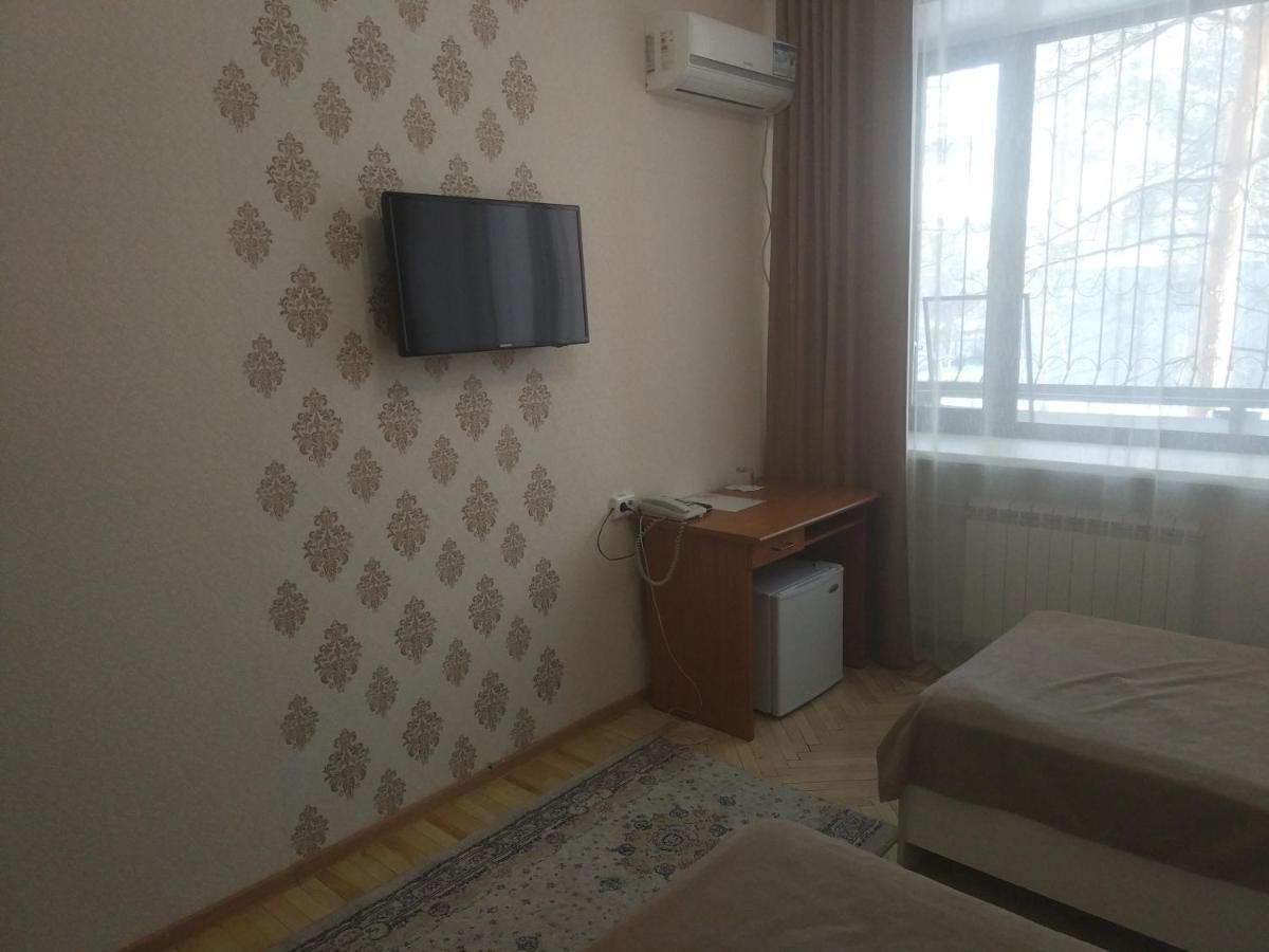 Residence Hotel Pavlodar Eksteriør billede